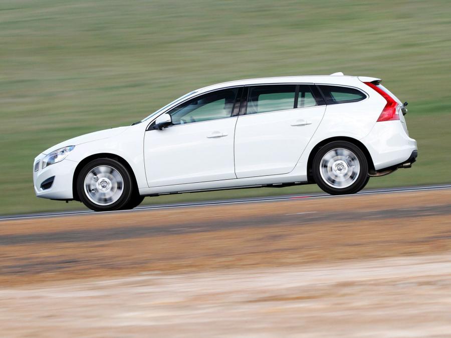  Volvo V60 T5 2011 года  (AU) (фото 2 из 14)
